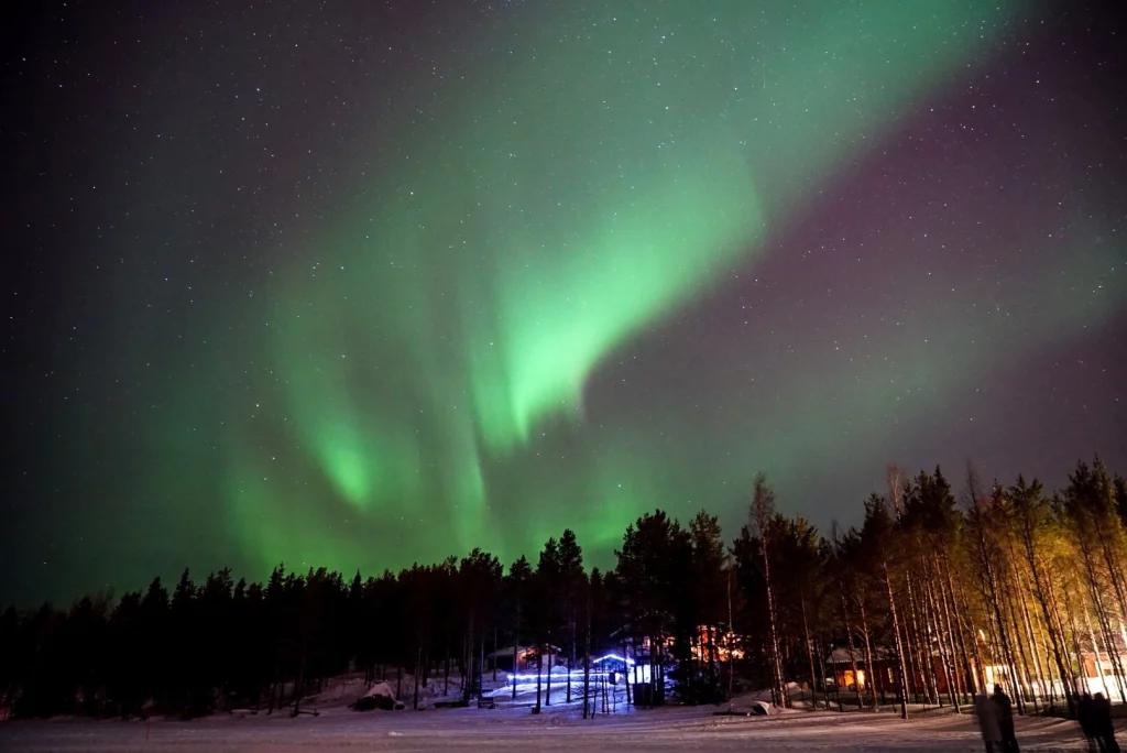 Langit Aurora Borealis di Oy Levi Ski Resort