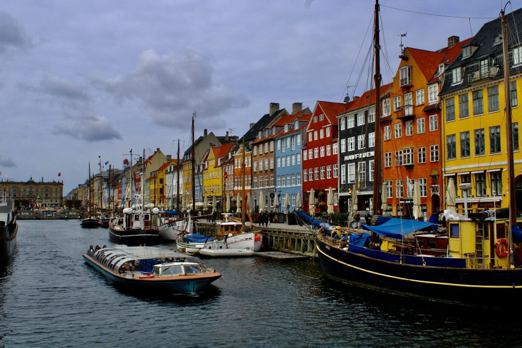 Labuhan Nyhavn yang Sangat Indah